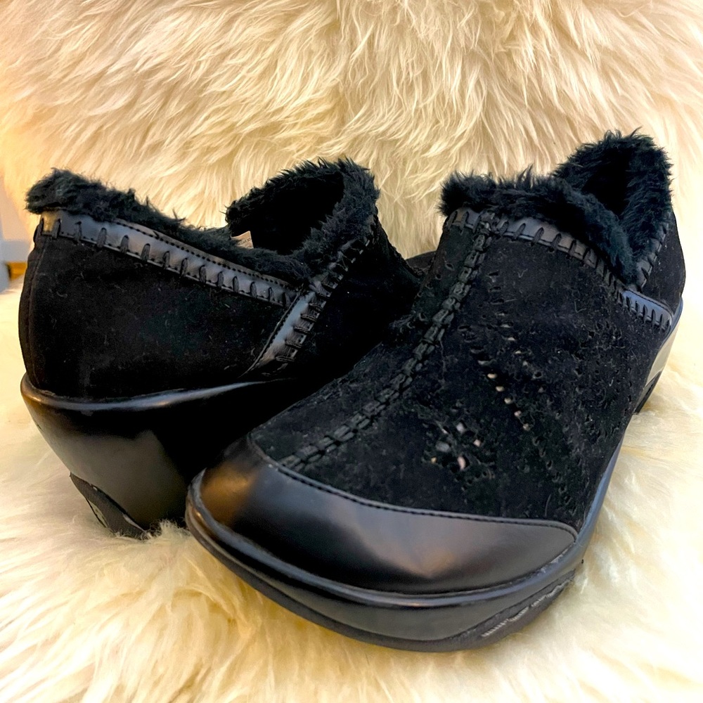 JBU Jambu Faux Fur Lined Galileo Clogs Womens
